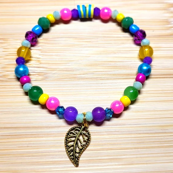 Set Of Three Stem Green Bracelets - Picture 3 of 5